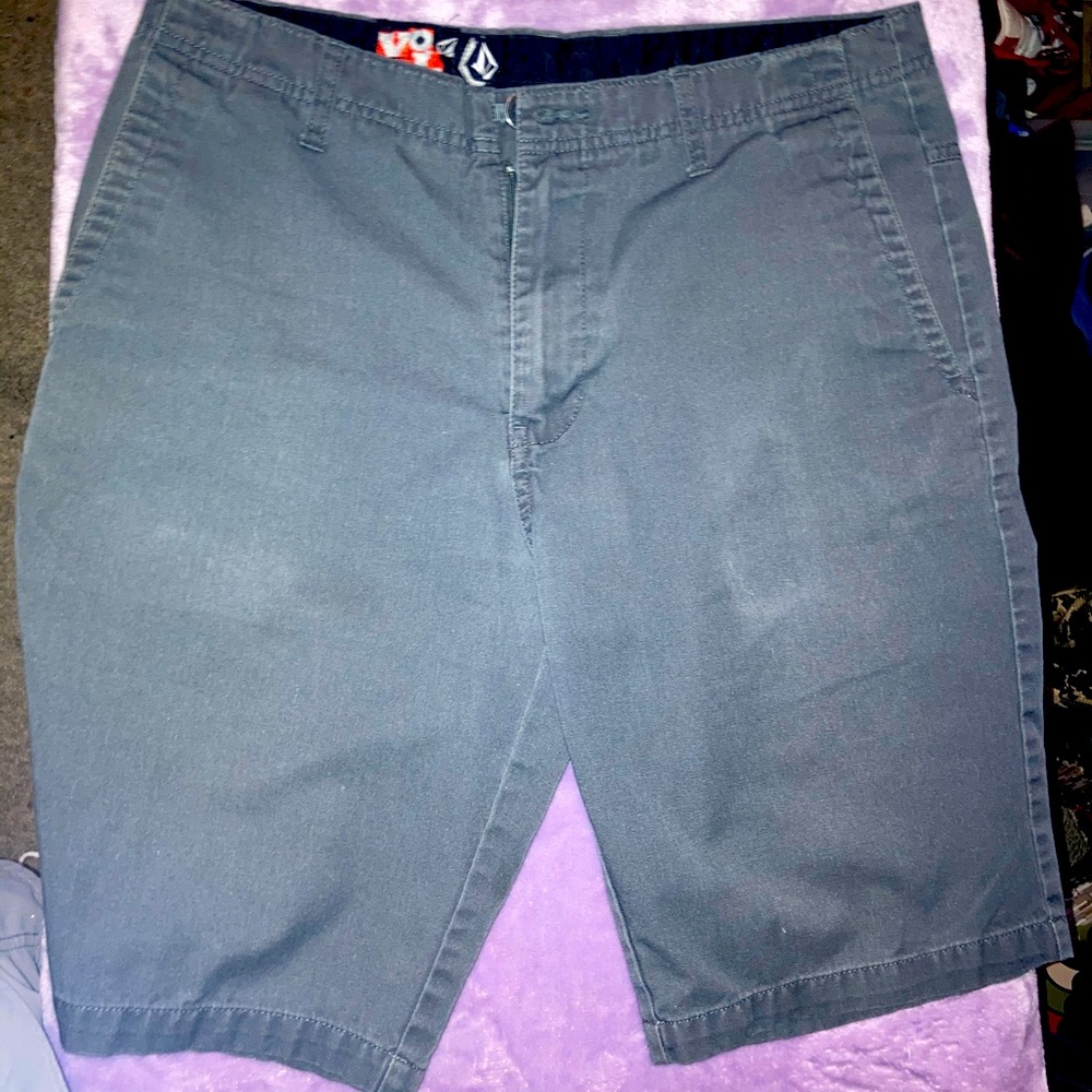 Men’s Volcom Flat Front Casual Shorts